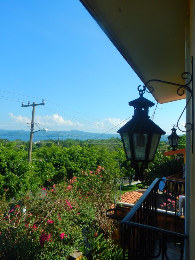 Posada Bugambilias Catemaco Exterior photo